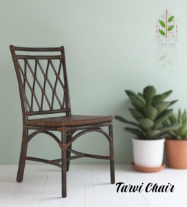 Tarvi Chair